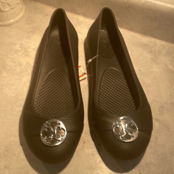 CROCS Shoes - NWT Crocs slip ons